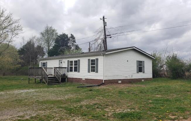 886 NEEDMORE RD