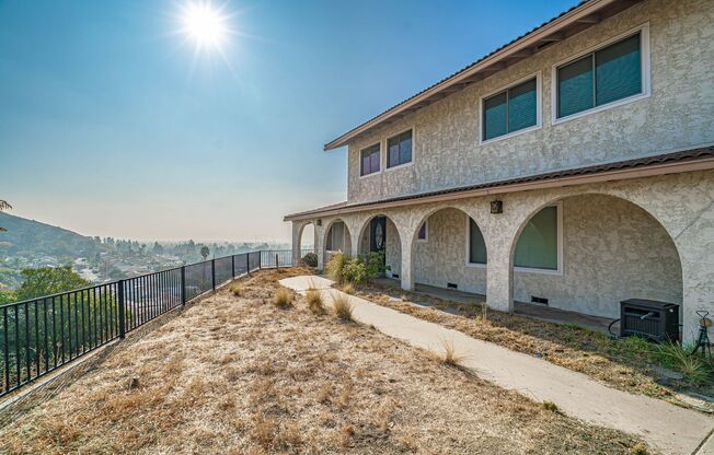 Beautiful 4-Bedroom Sun Valley View Home for Rent!