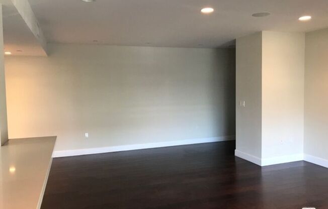 2 beds, 2.5 baths, 1,500 sqft, $4,650, Unit 104