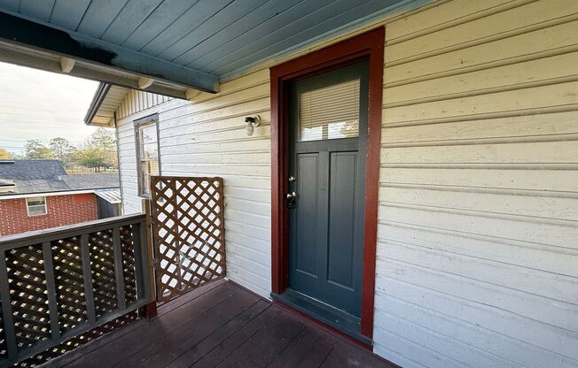 Charming 1 Bad/1 Bath Home Available Now! Storage Garage. Lawncare Included.