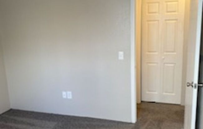 1 bed, 1 bath, 636 sqft, $710, Unit 507-110