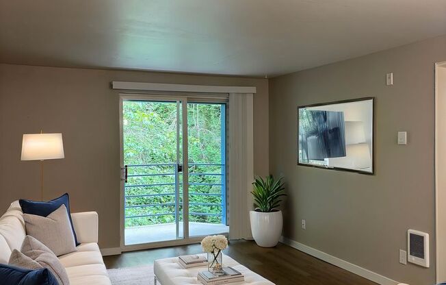 1 bed, 1 bath, 715 sqft, $1,845, Unit 416