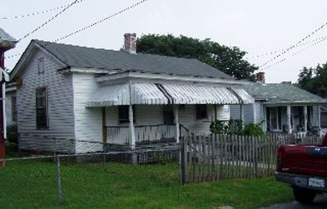 One Level House with Covered Front Porch