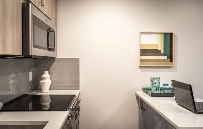1 bed, 1 bath, $2,850, Unit 109