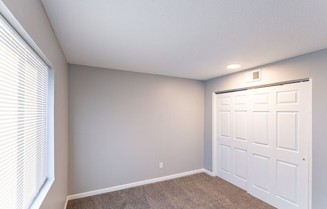 3 beds, 2 baths, 1,350 sqft, $1,455, Unit 201