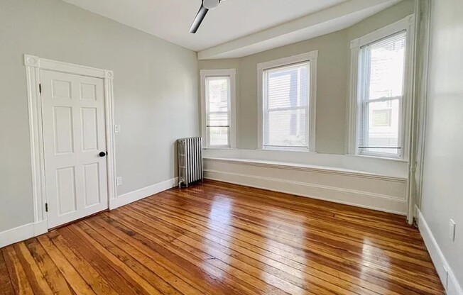 84 GREENWOOD ST
