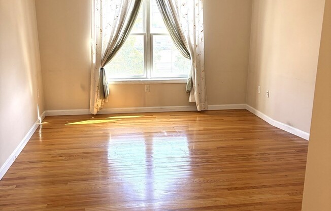 2 beds, 2 baths, 1,429 sqft, $2,990, Unit 206