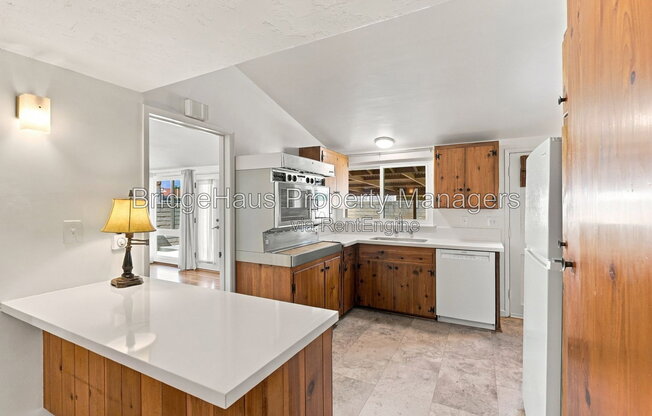 3 beds, 2 baths, 1,492 sqft, $4,200