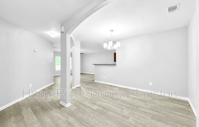 503 PEDROSO DR