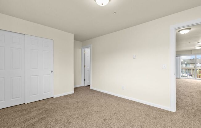 2 beds, 1.5 baths, 864 sqft, $1,750, Unit C5