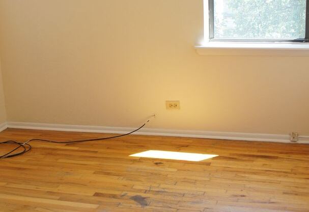 2319 N. Kedzie LP