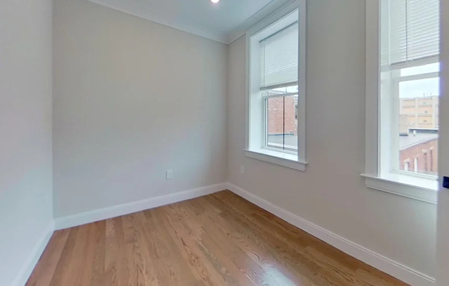 4 beds, 2 baths, $5,150, Unit 6