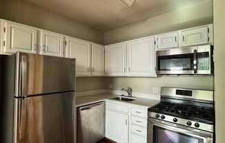 1 bed, 1 bath, 789 sqft, $2,750, Unit 2