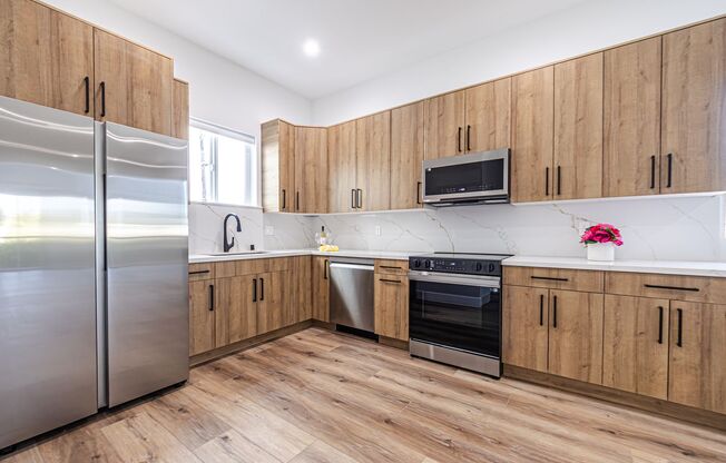 4443.5 Auckland Avenue