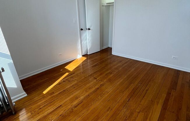 Monroe &amp; Lavergne 100-MASTER