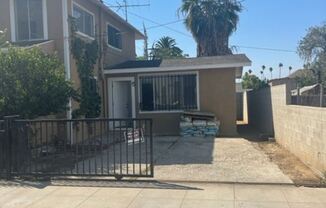 3645 Park Ave