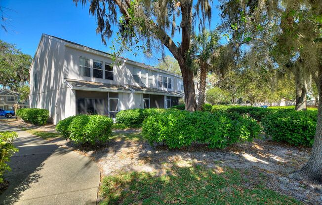 For rent Lake Mary townhouse 2Beth 2.5 bath