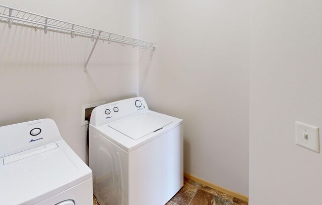 1 bed, 1 bath, 821 sqft, $1,050, Unit 4751-201