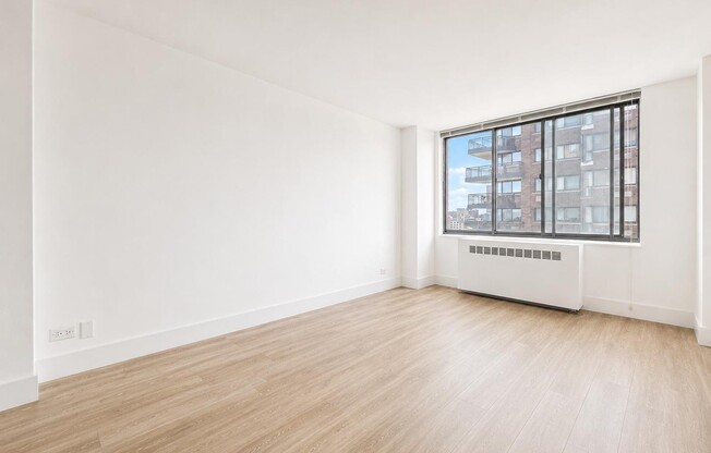 1 bed, 1 bath, 650 sqft, $5,895, Unit 31D