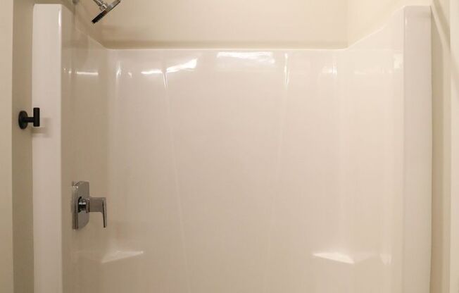 2 beds, 2 baths, 1,144 sqft, $2,650, Unit 527