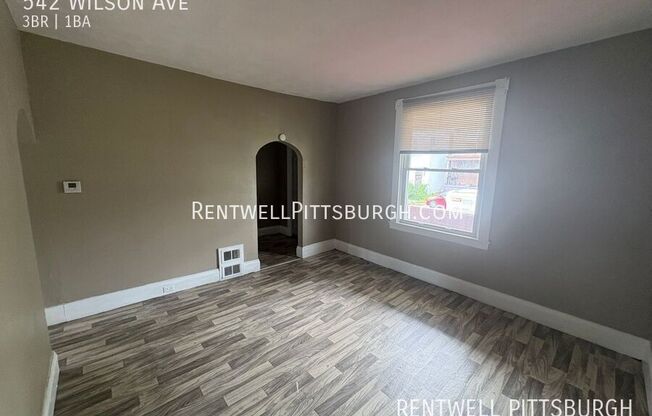 542 WILSON AVE