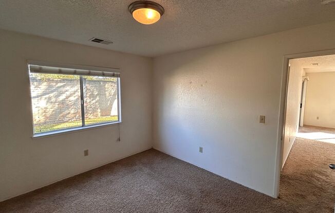 2 beds, 1 bath, $1,850, Unit Unit C