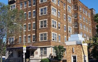 2324 West Wisconsin