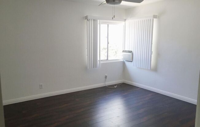 1 bed, 1 bath, 800 sqft, $1,995