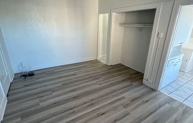 Studio, 1 bath, 340 sqft, $1,595, Unit 607