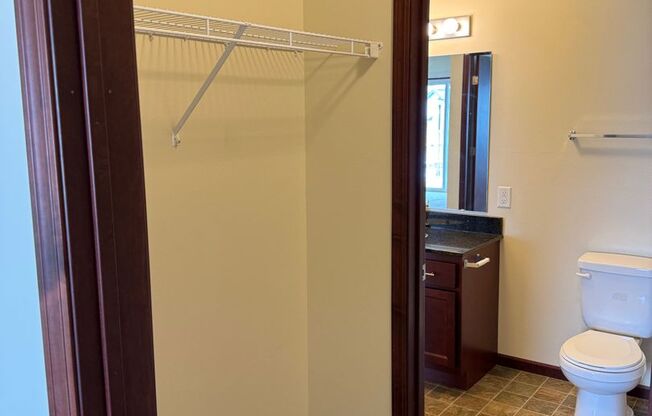 2 beds, 2 baths, 1,004 sqft, $1,245, Unit 3839-210