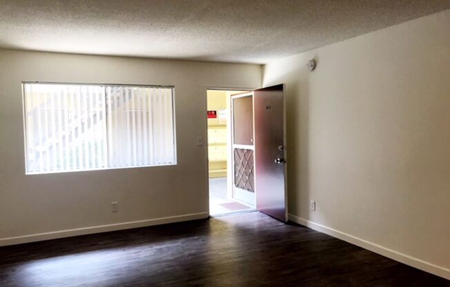 MC 1602 Winona Properties, LLC (140 Hoover)
