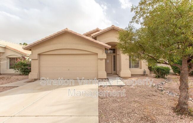 1035 W OLIVE AVE