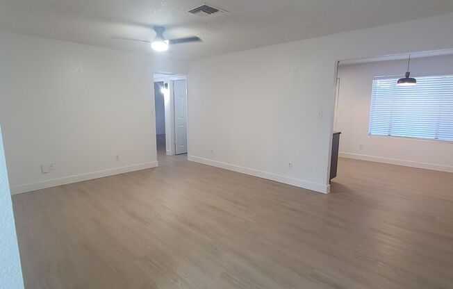 4532 E CABALLERO CIR