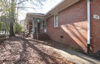 Two bed/one bath brick duplex with yard space close to Duke and downtown!