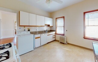 2 beds, 1 bath, 1,000 sqft, $2,700, Unit 2