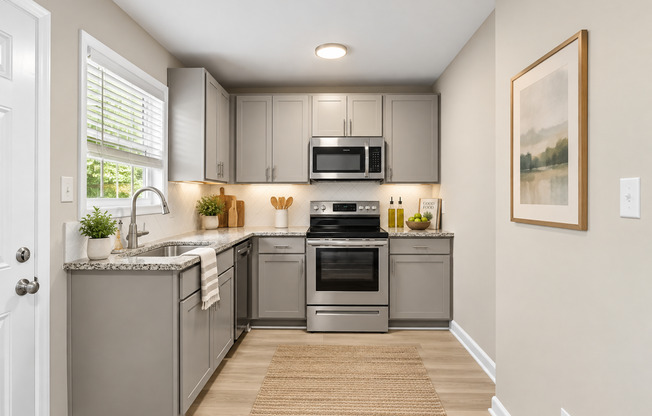 Shenandoah Townhomes | Renovated Townhomes Near Fort Bragg