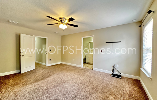 3 beds, 2 baths, $1,900