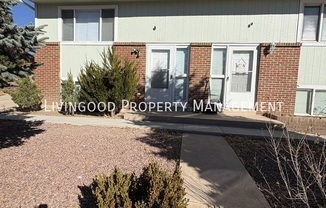 1112 MAGNOLIA ST