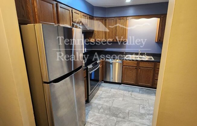 2 beds, 1.5 baths, $1,800