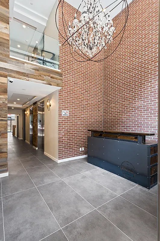 41 32 27 ST