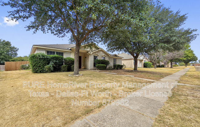 171 PALM DR
