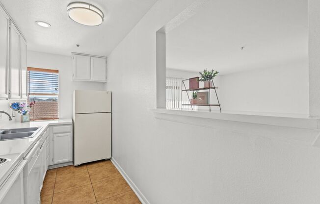 2 beds, 2 baths, 853 sqft, $1,400, Unit #370