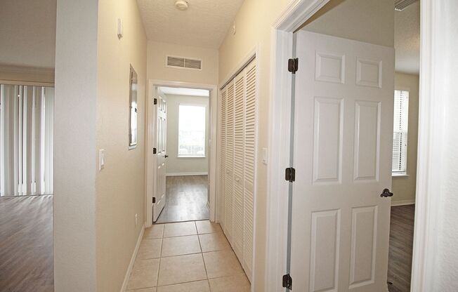 Fantastic Location - 3/2 at Lakeside Windermere