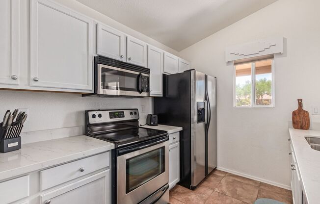 Inviting Home in Gated 55 Plus Community!!