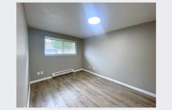 2 beds, 1 bath, 750 sqft, $1,700, Unit #401