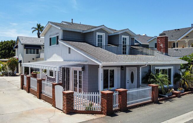 AVAILABLE NOW!!  WATERFRONT HOME ON MARINE STADIUM
