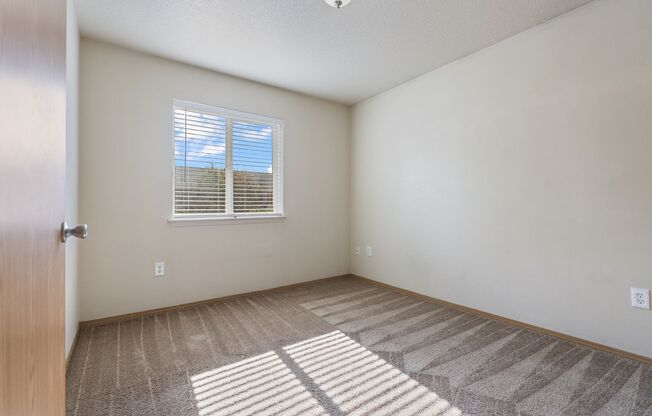 Spacious 4-Bedroom Home in SE Portland