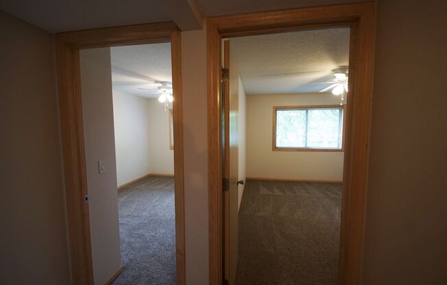 2 beds, 1 bath, 1,120 sqft, $1,724, Unit 308