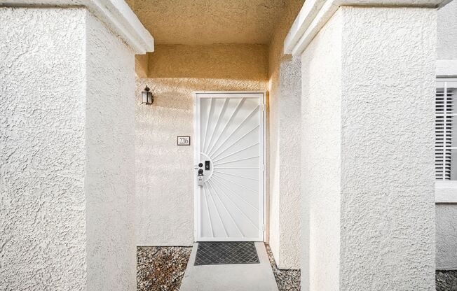 2 beds, 2 baths, $1,700