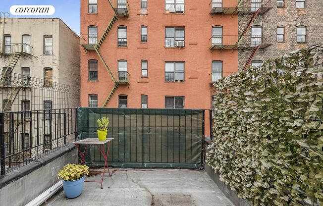 529 W 150 ST
